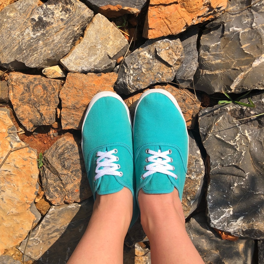 Sneakers
